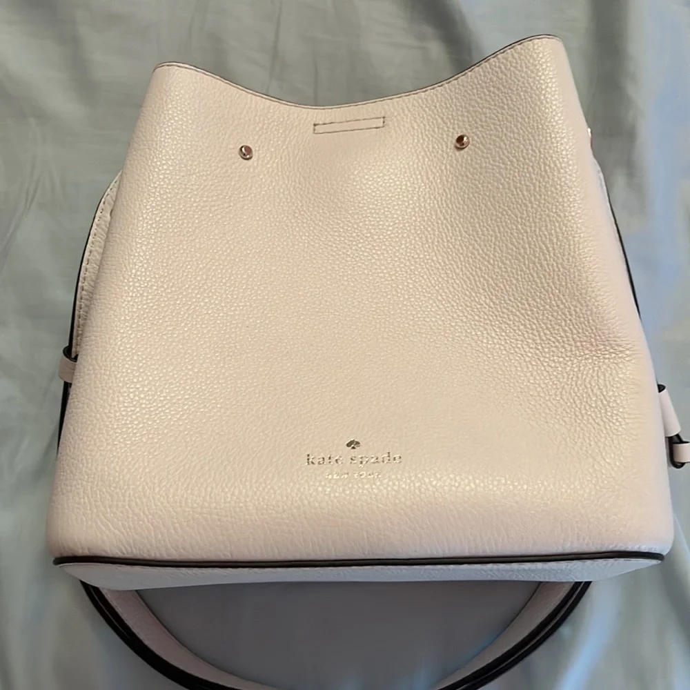 NWOT KATE SPADE MINI BUCKET BAG - Picture 4 of 4